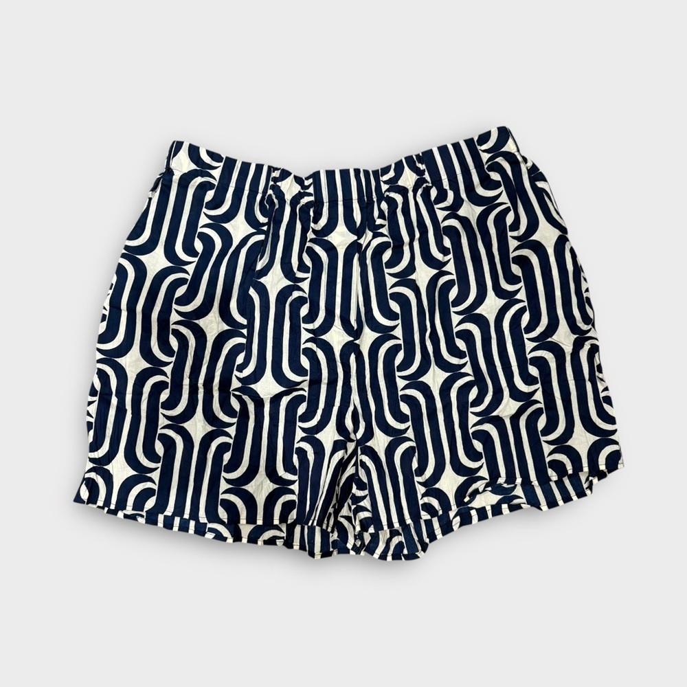 Velvet by Graham & Spencer Navy and White Geometric Print Shorts
